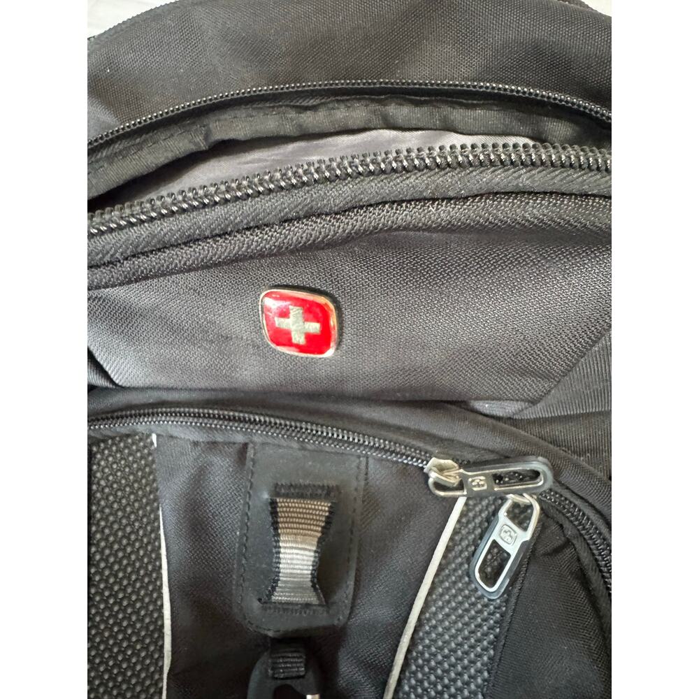 SwissGear ScanSmart Laptop Backpack Black TSA Travel Business Bag NWOT - Picture 4 of 11